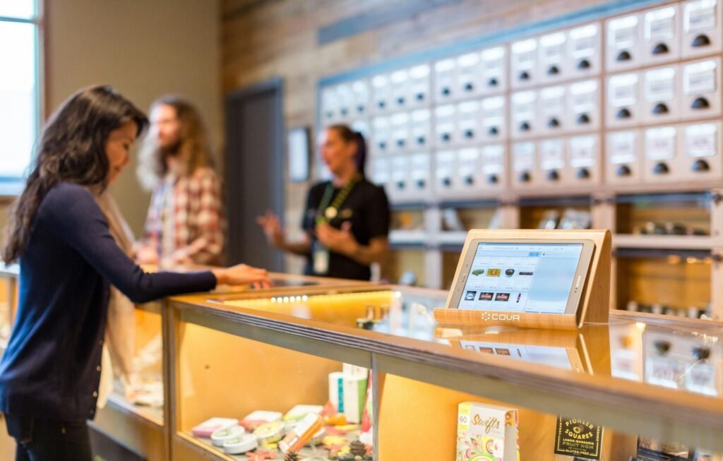 Understanding the Benefits of Shopping at a Reputable Cannabis Dispensary